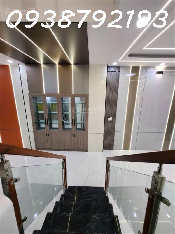 Bán nhà mới đẹp 6,4 tỷ,4x12 tại Trần Quang Cơ, p Phú Thạnh, Q.Tân Phú, 4 tầng ,4PN,5WC 4