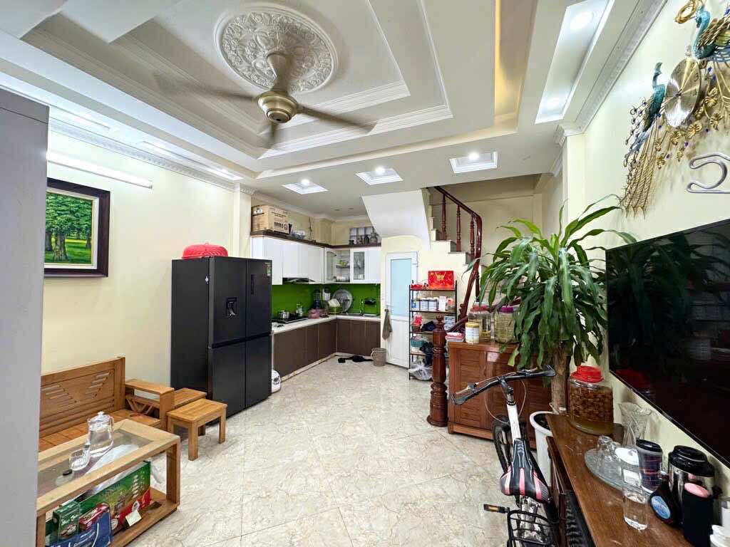 Minh Khai Nhà Đẹp 35m - 5 Tầng Ngõ 3 Gác, 20m Ra Ô Tô, Hơn 7 Tỷ 2