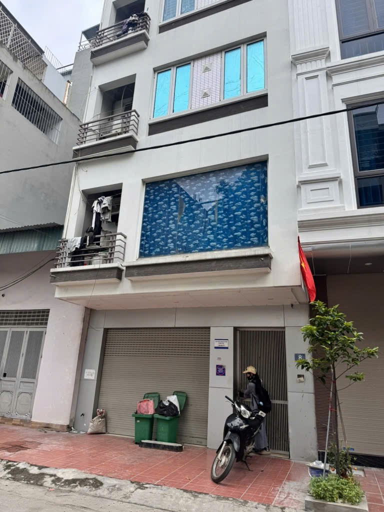 45m2 NHÀ 6 TẦNG,  VỈA HÈ, KINH DOANH, ÔTÔ TRÁNH NHAU KHU VIP LAI XÁ, NGAY CỔNG CHÀO HOÀI ĐỨC, 12 tỷ 2