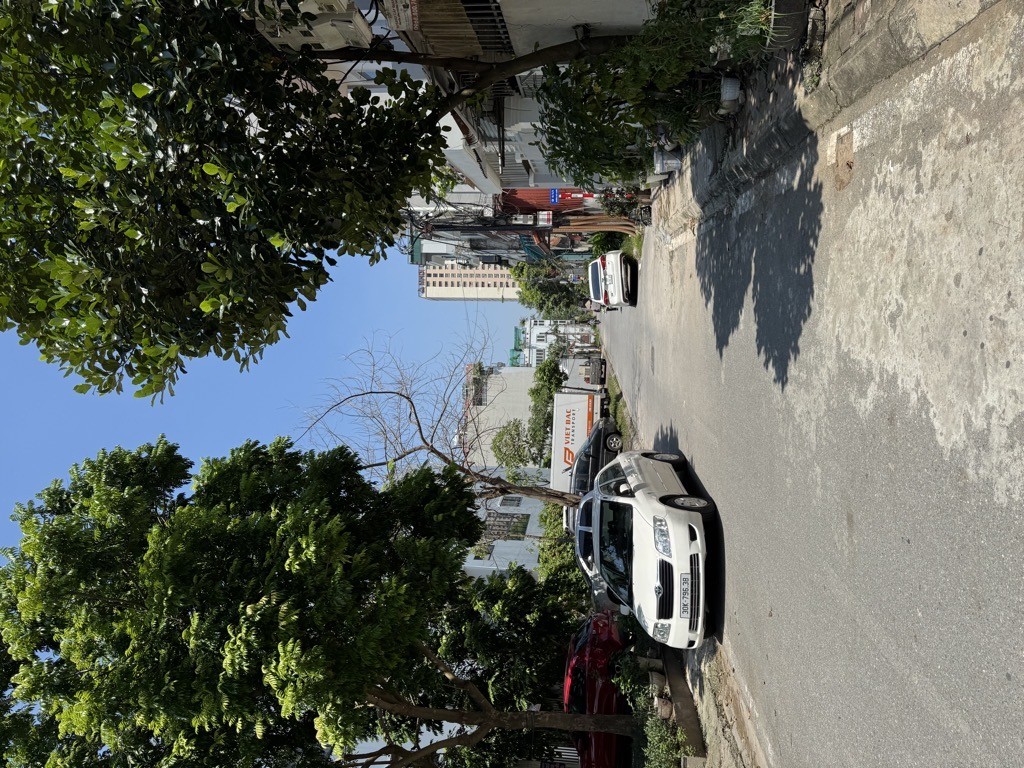 THẠCH BÀN,LONG BIÊN 15tỷ 76m ĐẤT,Ô TÔ DỪNG ĐỖ,KINH DOANH,XÂY Ở VĂN PHÒNG ĐỈNH 3