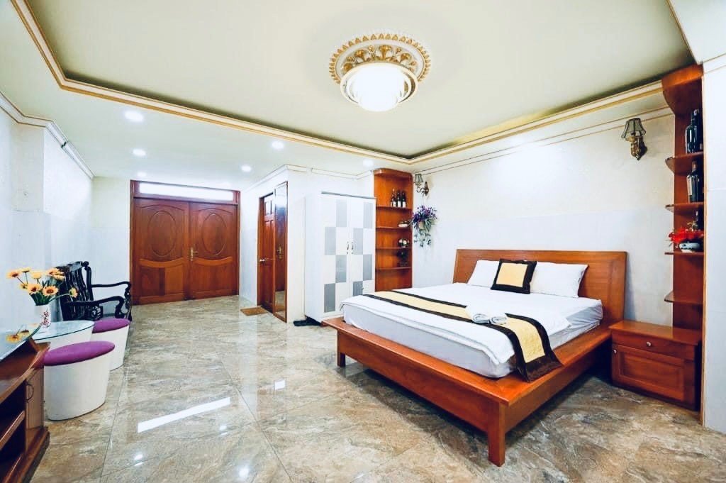 Bán nhà hẻm 6m Đinh Công Tráng-cạnh chợ Tân Định-9PN-sổ vuông-giá rẻ 4