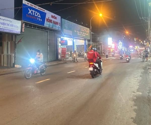 Mặt tiền 3 tầng 110m2 Nguyễn Ảnh Thủ Tân Thới Hiệp Quận 12 Hồ Chí Minh 16 tỷ 5