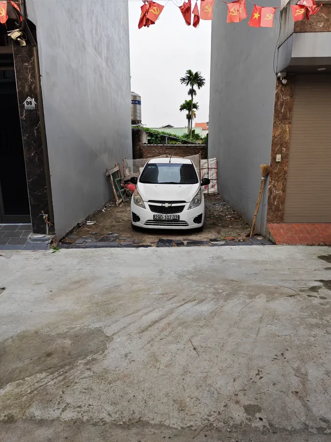 ĐẤT Đông Dư-Long Biên 40m2 X 5.2 tỷ Long Biên. Ô TÔ VÀO ĐẤT.