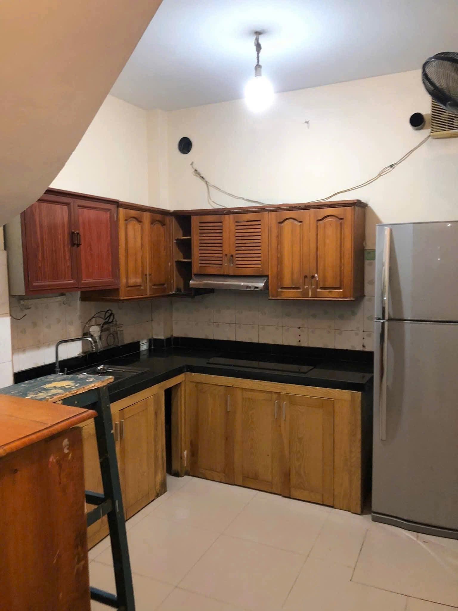 Cho thuê nhà ngõ 155 đường Cầu Giấy, Quan Hoa 30m x 4T, 3 ngủ full đồ  giá 10TR 2