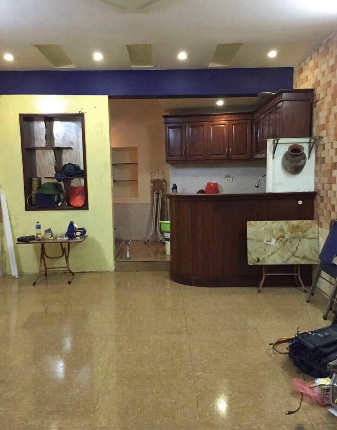 Cho thuê nhà riêng ngõ chùa Hưng Ký -  Hai Bà Trưng 35m x 4T, 3PN3VS giá 11TR, ở nhóm 2