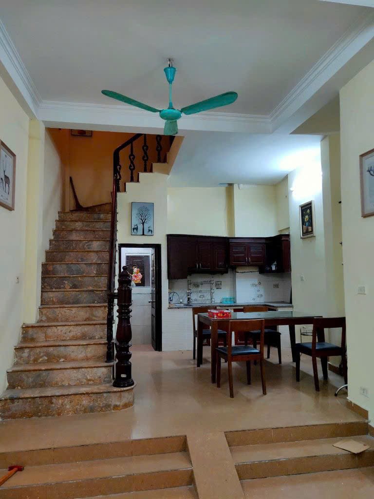 Cho thuê nhà làm CHDV - HOMESTAY Hàng Bún - Ba Đình 45m x 5T, 5PN5VS giá 19 triệu 2