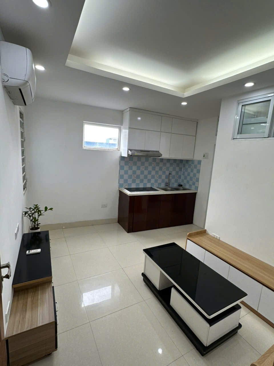 Bán căn hộ CCMN ngõ 447  Phạm Văn Đồng, Bắc Từ Liêm 46m, 2 ngủ đẹp giá 1.920 tỷ 2