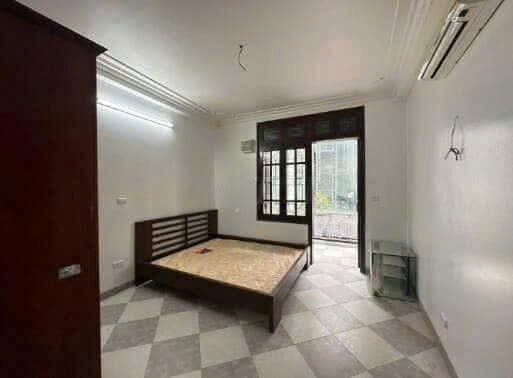 Cho thuê nhà riêng, ngõ 155 đường Cầu Giấy 45m x 5T giá 15 triệu, ngõ ô tô thông 3
