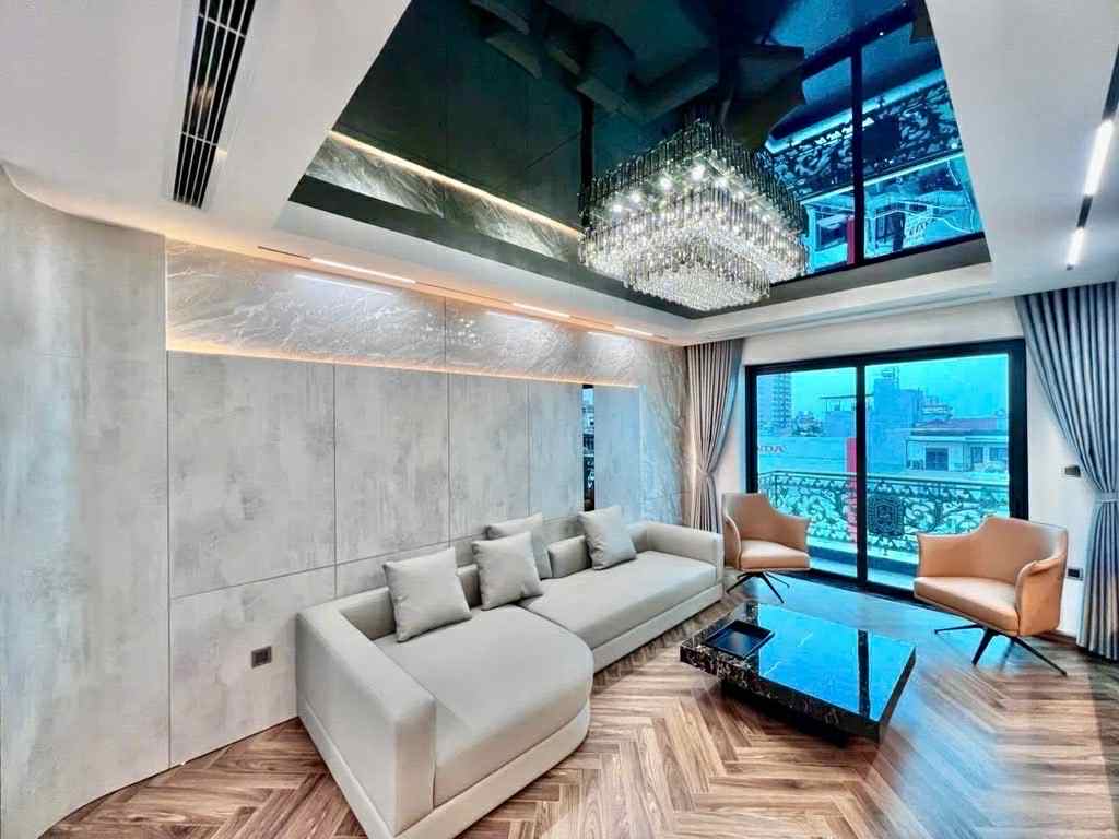 bán nhà 7 tầng, mặt phố Nguyễn Văn Cừ, 1 mặt ngõ, vỉa hè đá bóng, vừa ở vừa kinh doanh 3