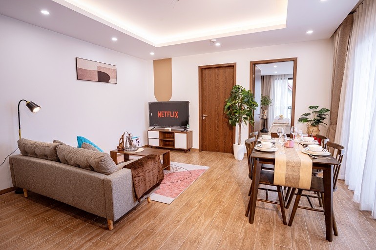 Cho thuê căn hộ 2PN mới đẹp, rộng 75m2 tại Tô Ngọc Vân, Tây Hồ, đầy đủ nội thất hiện đại 2