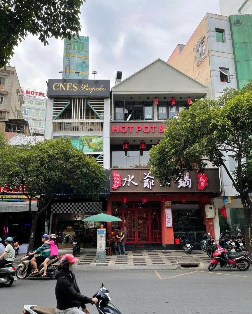 BÁN NHÀ PHỐ MẶT TIỀN LÊ LAI – TRÁI TIM BẾN THÀNH, QUẬN 1 2