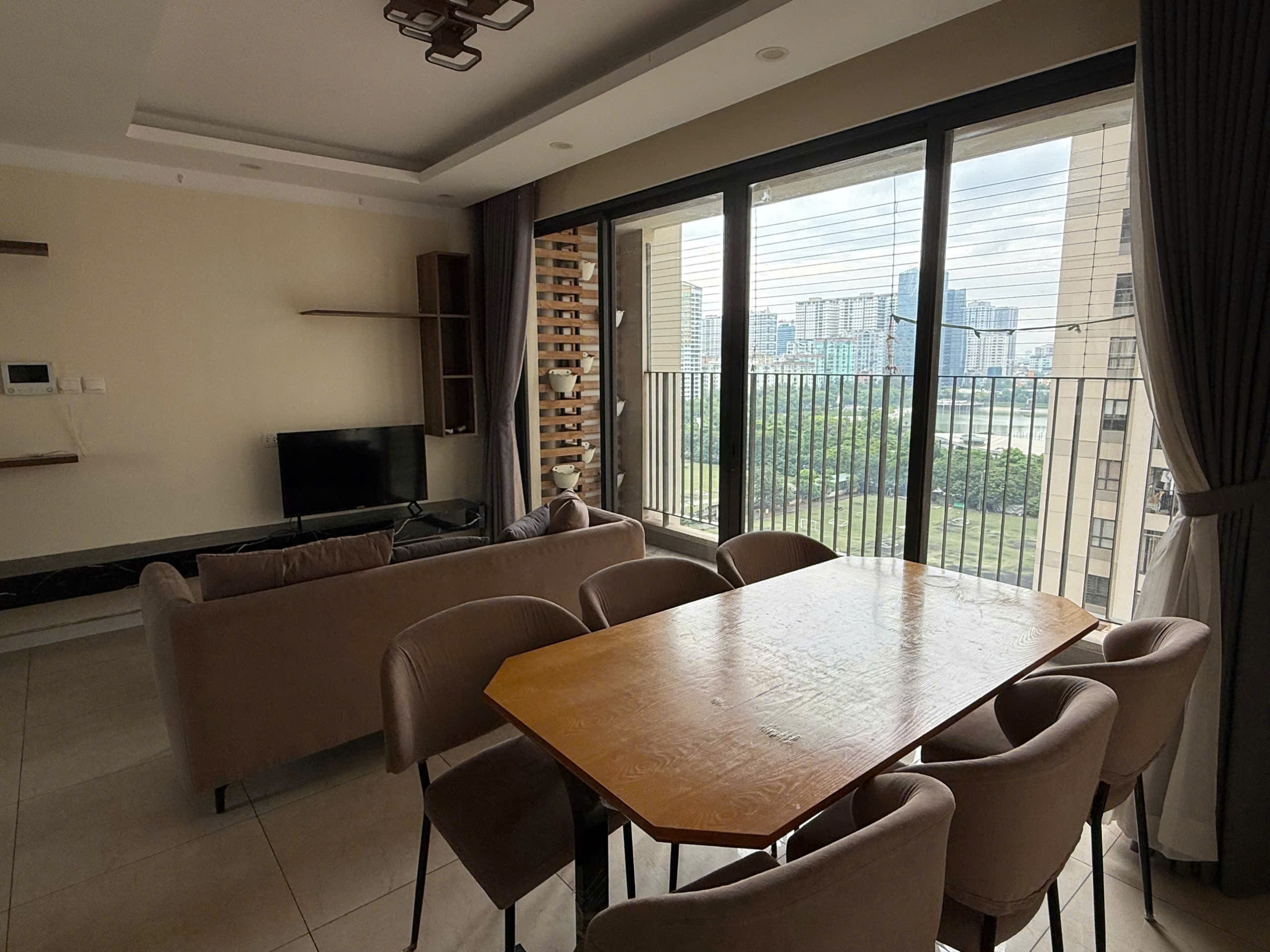Cần bán Căn hộ chung cư dự án Vinhomes D'Capitale, Diện tích 95m², Giá 12 Tỷ