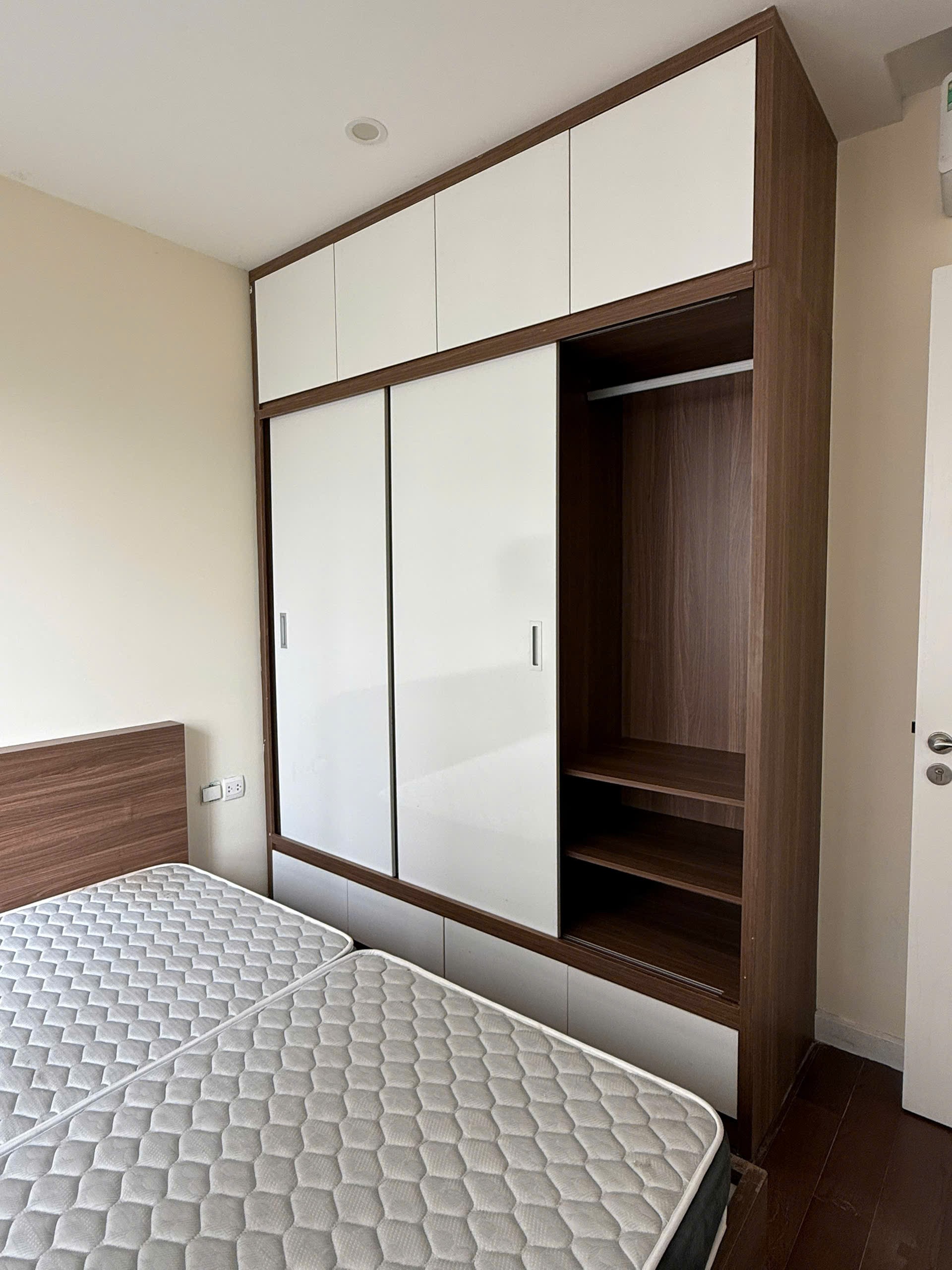 Cần bán Căn hộ chung cư dự án Vinhomes D'Capitale, Diện tích 95m², Giá 12 Tỷ 8