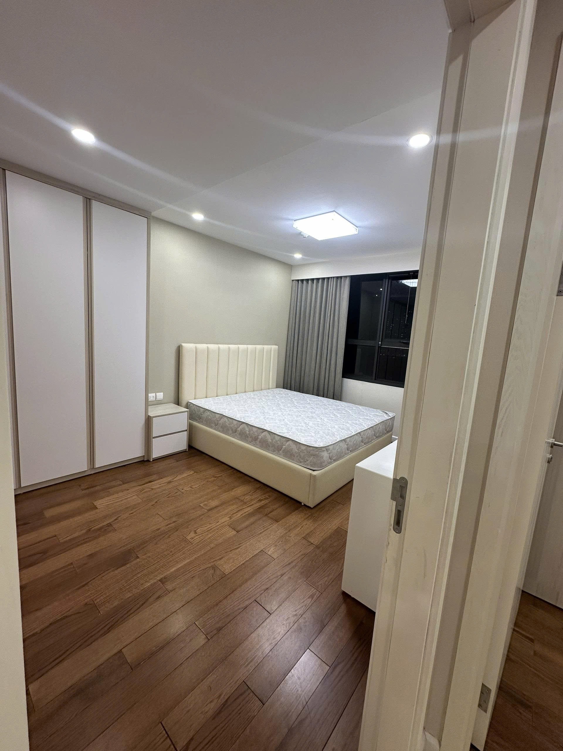 Cần bán Căn hộ chung cư dự án Vinhomes D'Capitale, Diện tích 95m², Giá 12 Tỷ 13