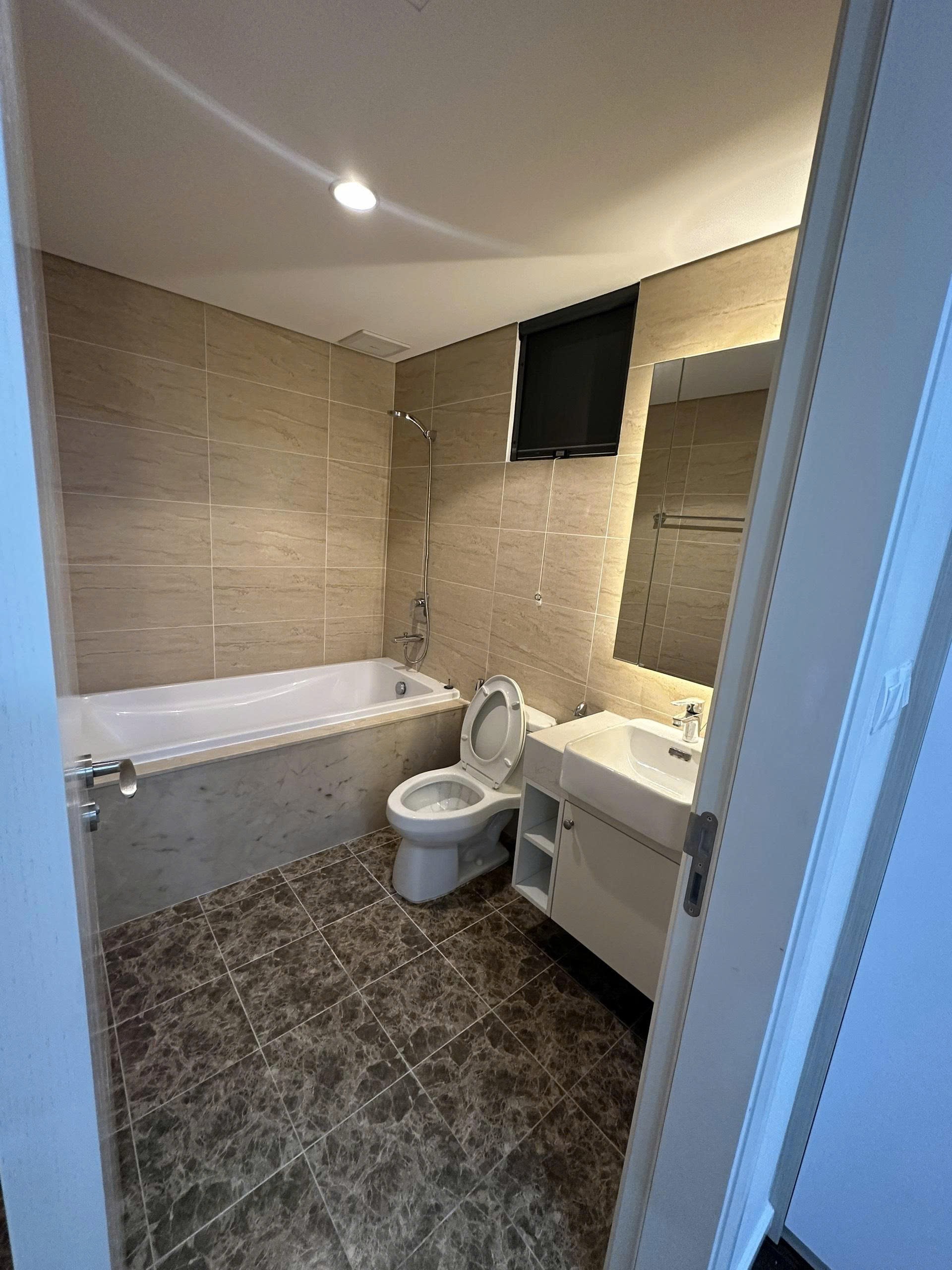 Cần bán Căn hộ chung cư dự án Vinhomes D'Capitale, Diện tích 95m², Giá 12 Tỷ 14