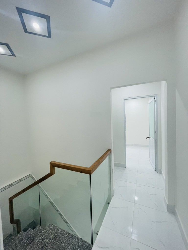 40m2 HXH thông BÙI THỊ XUÂN LÊ VĂN SỸ, đúc BTCT 4ty6 2