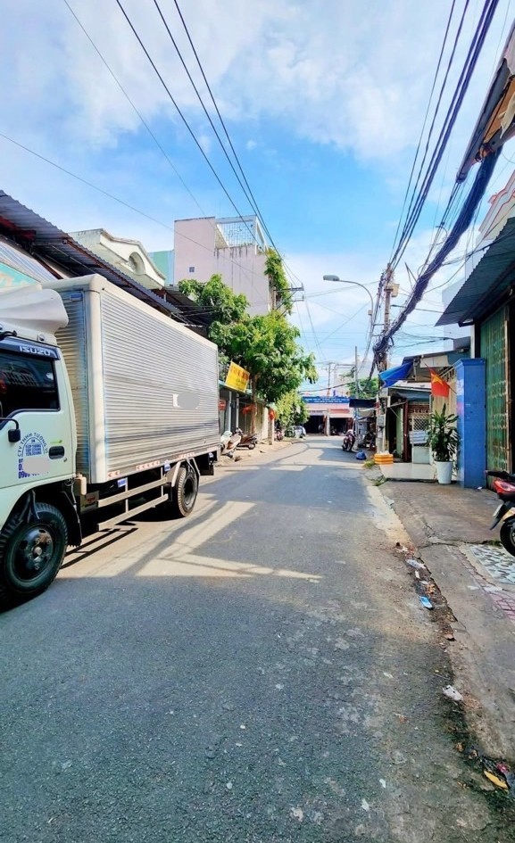 40m2 HXT thông Phú Thọ Hoà Phan Thị Hành, nở hậu, 4 tỷ 1