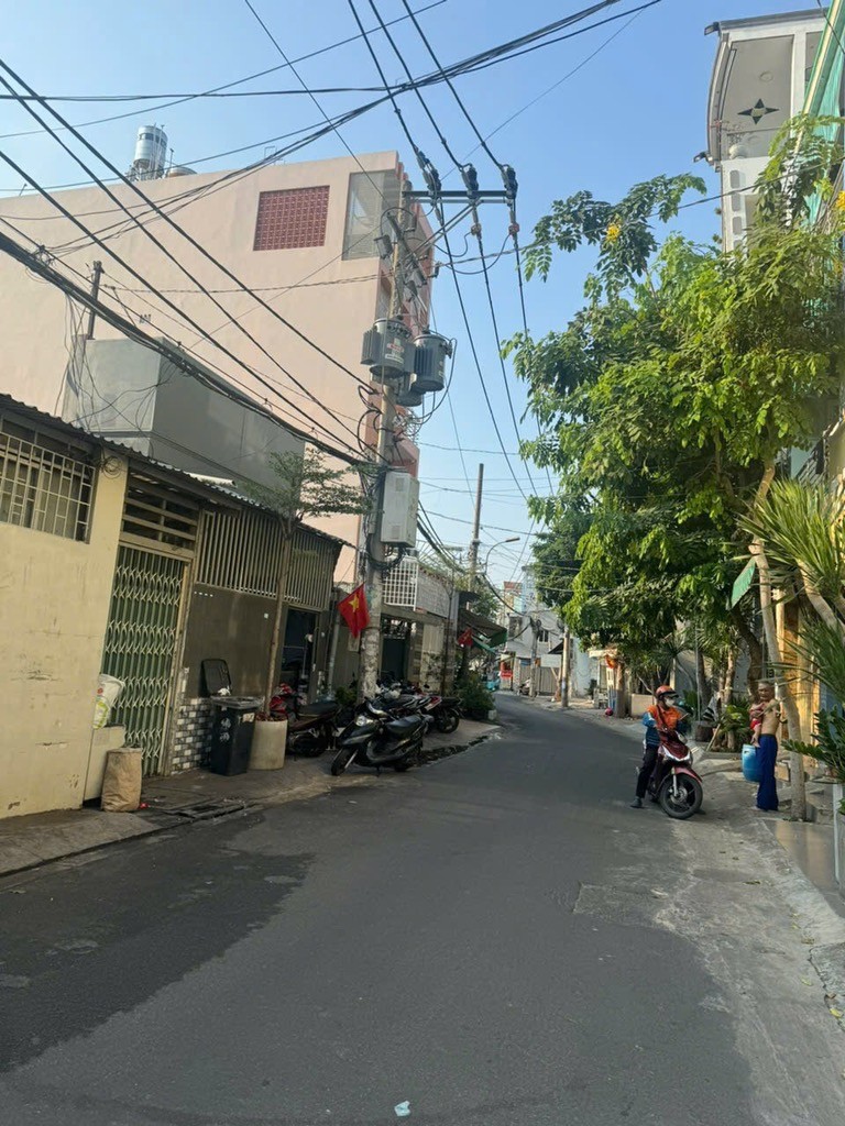 90m2 Vườn Lài hxh đỗ cổng, ngang 5m nở hậu, 6ty2 4