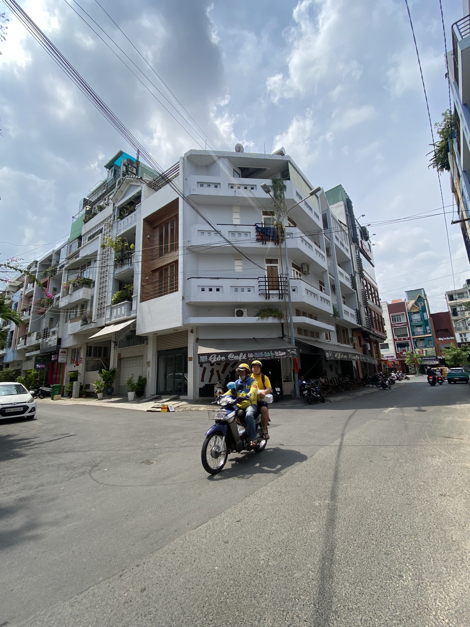 Cần bán Nhà mặt tiền đường Hoa Sữa, Phường 2, Diện tích 64m², Giá 22 Tỷ