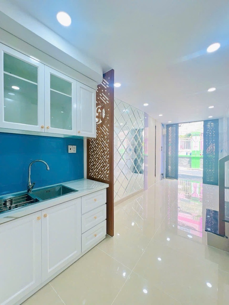 MẶT TIỀN LÊ CẢNH TUÂN 3 TẦNG BTCT NỞ HẬU 3ty54 3