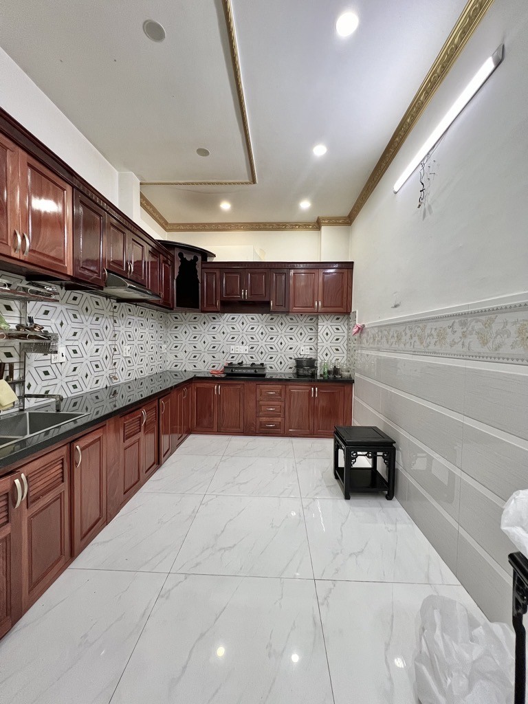 90m2 MT HẺM XE TẢI THÔNG 7M NGUYỄN NHỮ LÃM, 3 TẦNG BTCT, NỞ HẬU 3