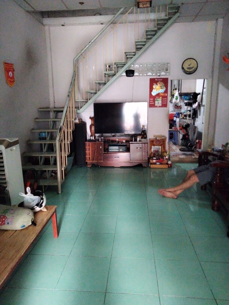 Bán nhà Đường Tân Quý, Quận Tân Phú, hẻm xe tải 6m, ngang 4.05m 2
