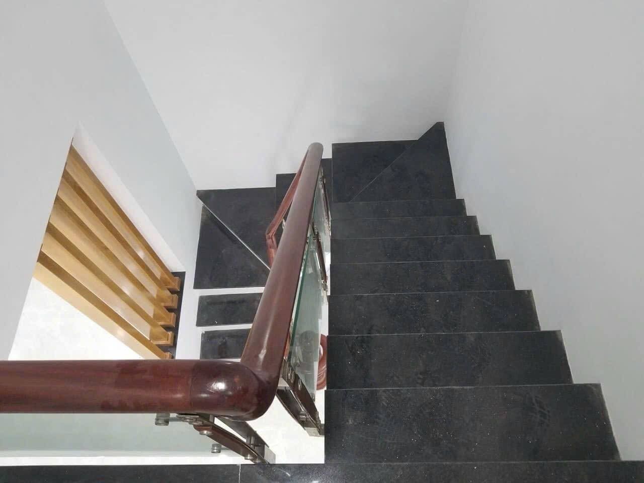 Bán nhà phố Đường Vườn Lài hẻm xe tải 6m - 4PN, Phú Thọ Hòa 3