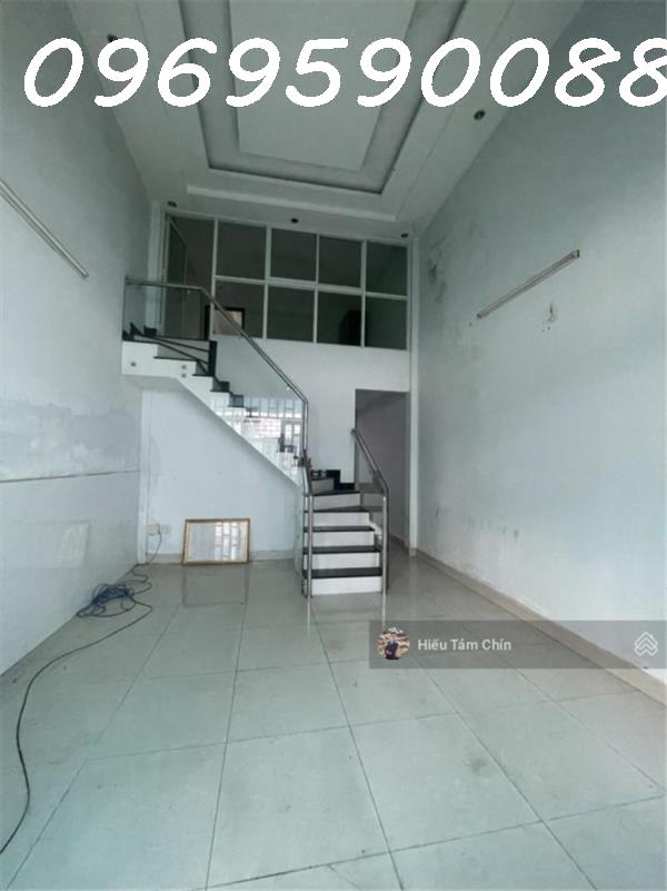 Giá tốt nhất Quận Tân Phú, 67tr/m2, Ngang 4m dài 24m, Đang vay ngân hàng 6tỷ 4