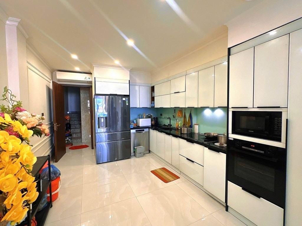 Bán nhà Thái Thịnh, Đống Đa, phân lô, ngõ thông ô tô, 62m2, 7 tầng thang máy, chỉ 23.5 tỷ 2