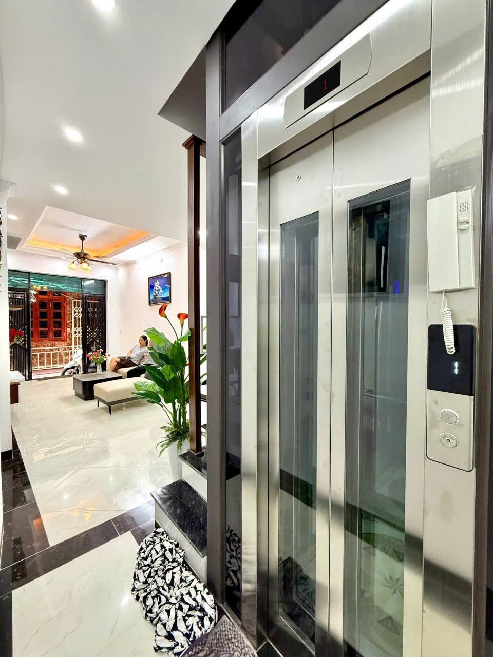 BÁN NHÀ BẠCH MAI HAI BÀ TRƯNG 4 TẦNG THANG MÁY FULL NỘI THẤT ĐẸP GẦN PHỐ 50M 10,5 TY 4