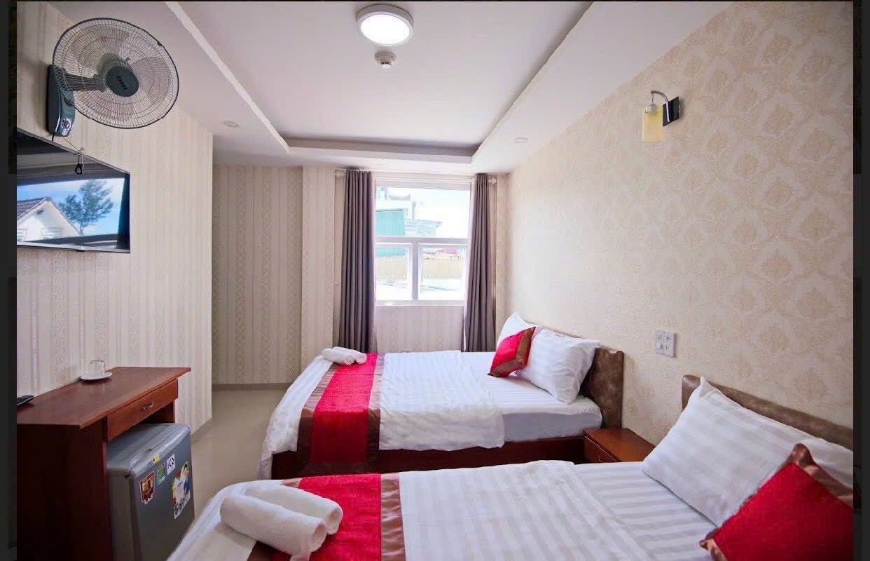 BÁN GẤP KHÁCH SẠN KINH DOANH MẶT TIỀN BÙI THỊ XUÂN – TRUNG TÂM ĐÀ LẠT 2