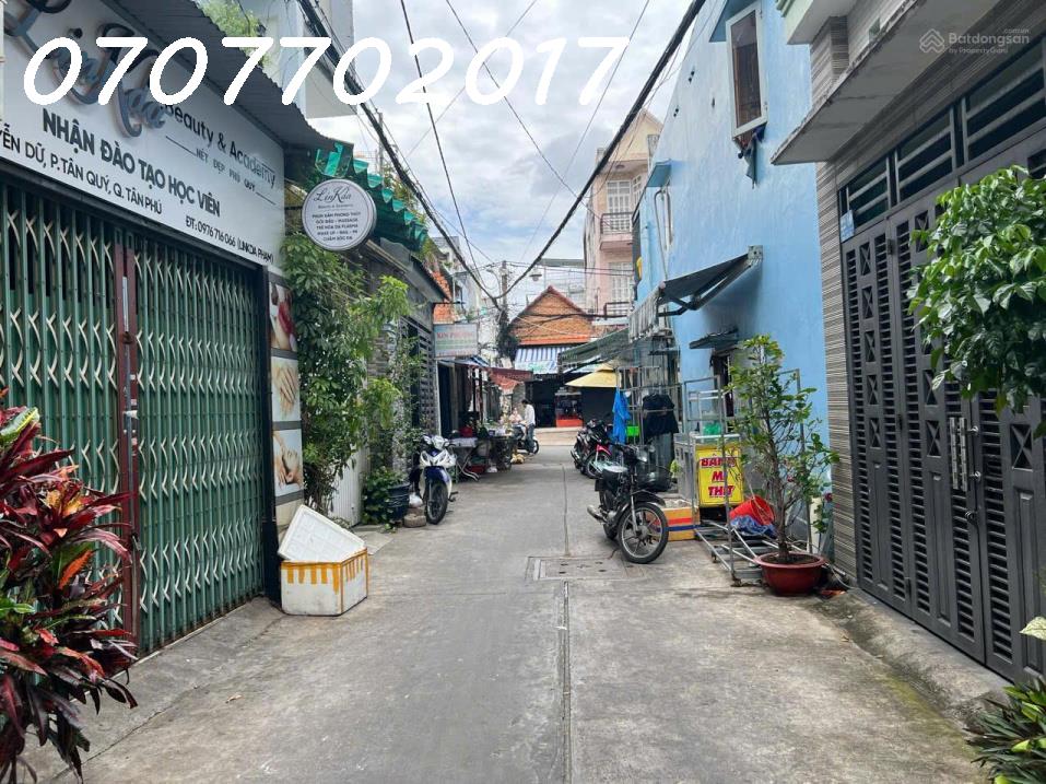 Nhà mới ngay P.Tân Sơn Nhì mới 5x16m2 Hẻm 4m 1 lầu giá 6 tỷxx 3