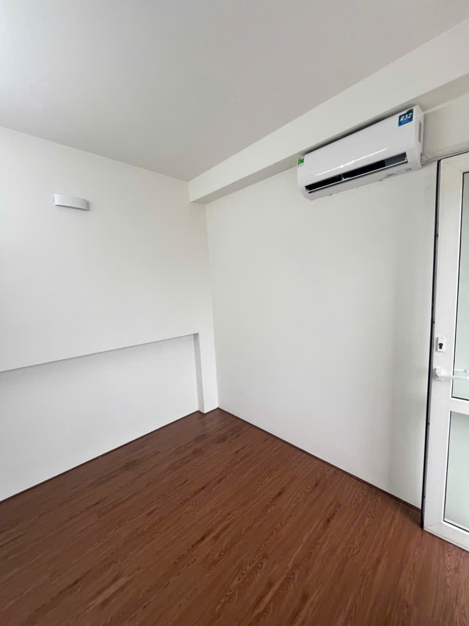 Bán căn hộ CCMN ngõ 189 Tôn Thất Tùng - Khương Thượng - Đống Đa 50m, 2 ngủ giá 1.65 tỷ 2