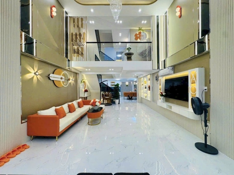 Bán Nhà 96m2 (5x19.3) 4 Tầng Full Nội Thất – Đường 6m – Cách Phú Mỹ Hưng 5 Phút – Giá 9.2 Tỷ 2