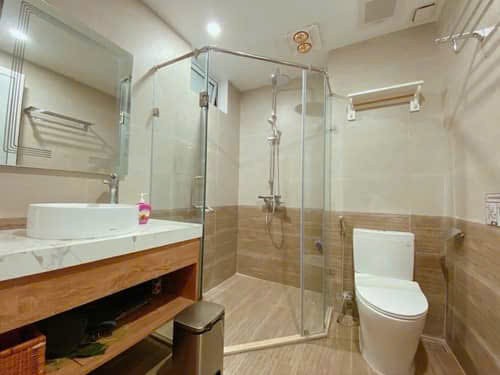 CHỈ 285 TRIỆU M CÓ NGAY NHÀ NGÕ 36 ĐÀO TẤN 70M 5 TẦNG THANG MÁY  GIÁ 20 TỶ 0878168006 5