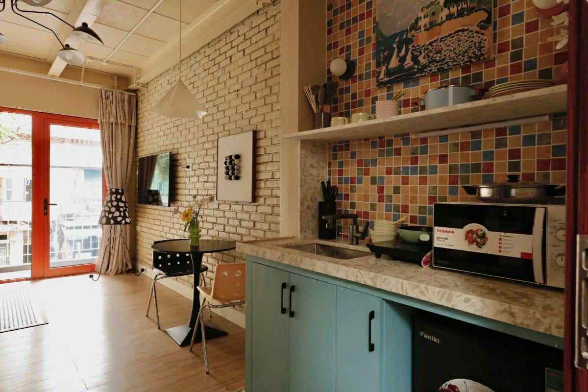 nhà mặt phố Long Biên, 54m x 5 tầng, thang máy, vỉa hè, ôtô dừng đỗ, kinh doanh ngày đêm 4