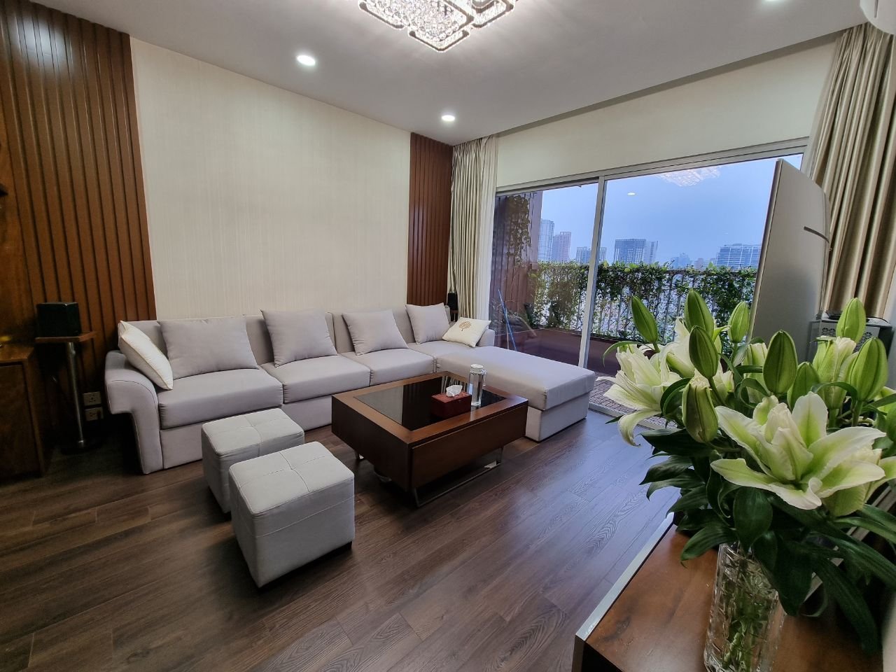 Cần bán căn ECOLIFE CAPITOL - 104m2 - 3PN - giá tốt