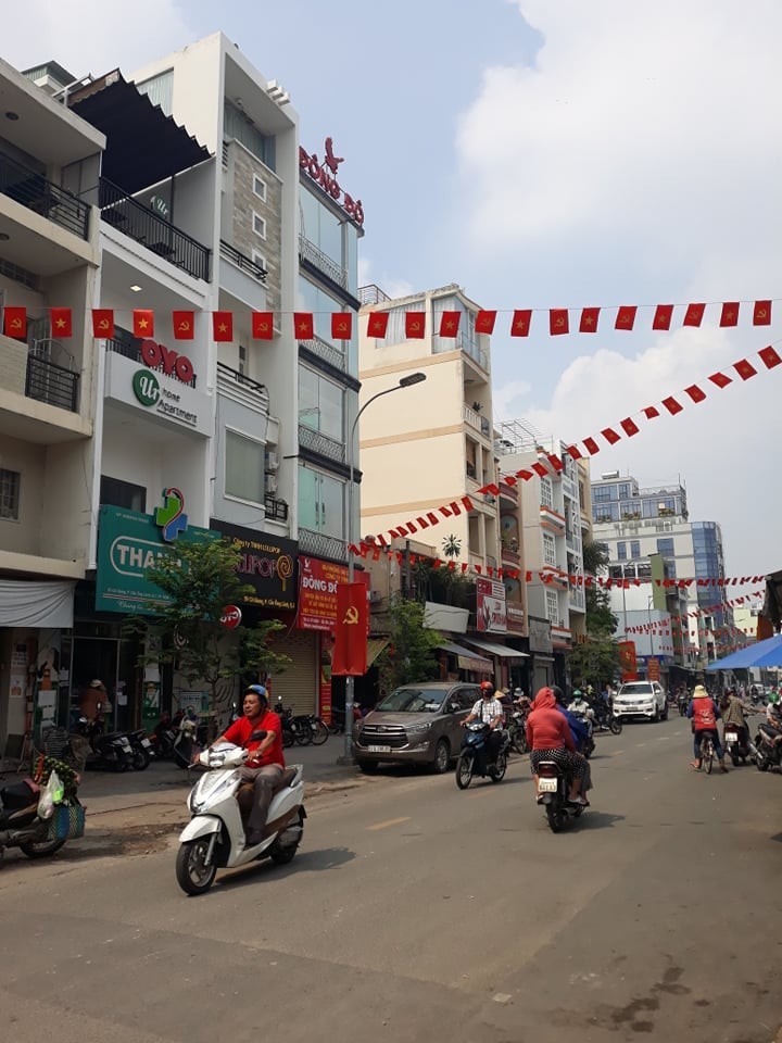 Bán nhà mặt tiền Cô Giang-6PN-sổ vuông-gần Bùi Viện-kinh doanh sầm uất