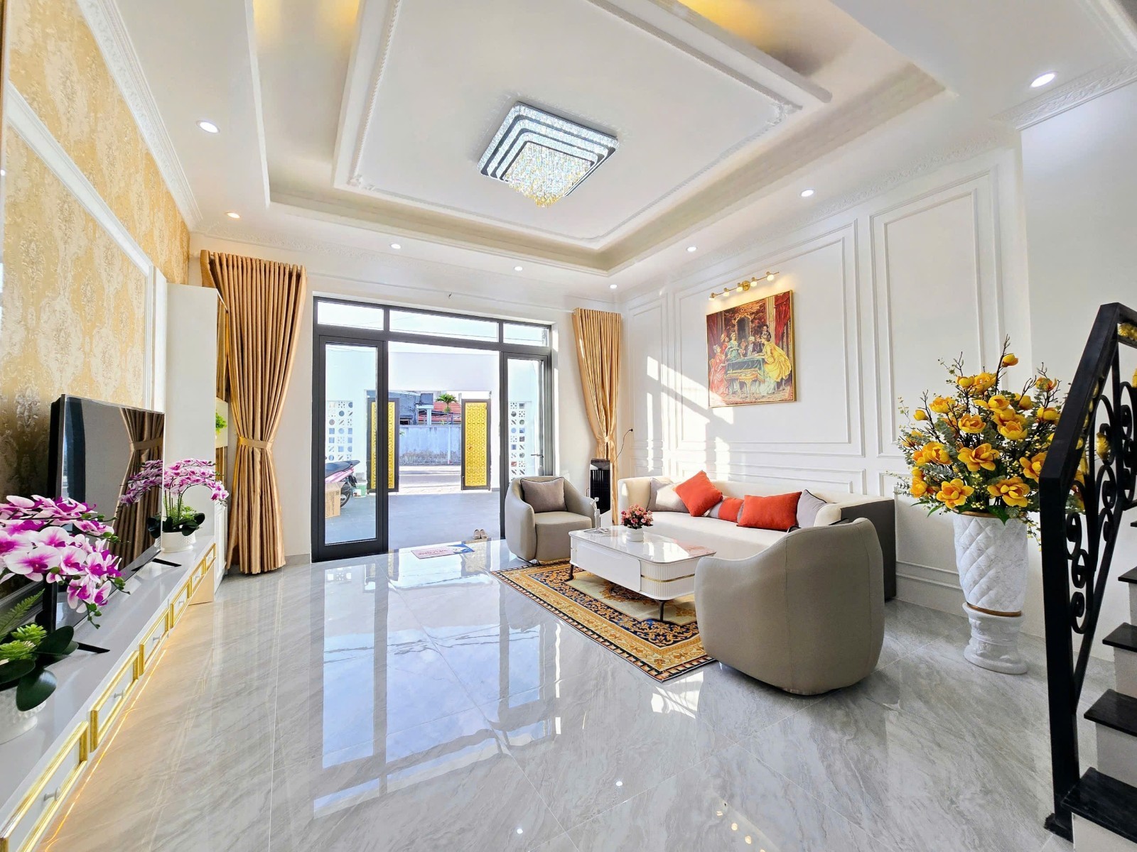 SIÊU PHẨM 3 TẦNG TRUNG TÂM CẨM LỆ – GẦN 130M2, CHỈ 5.45 TỶ! 2