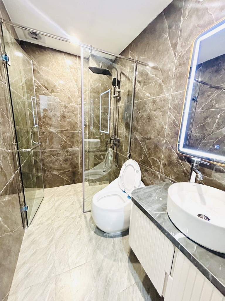 Cần bán Nhà mặt tiền đường Tân Mai, Phường Tân Mai, Diện tích 90m², Giá 25 Tỷ 3
