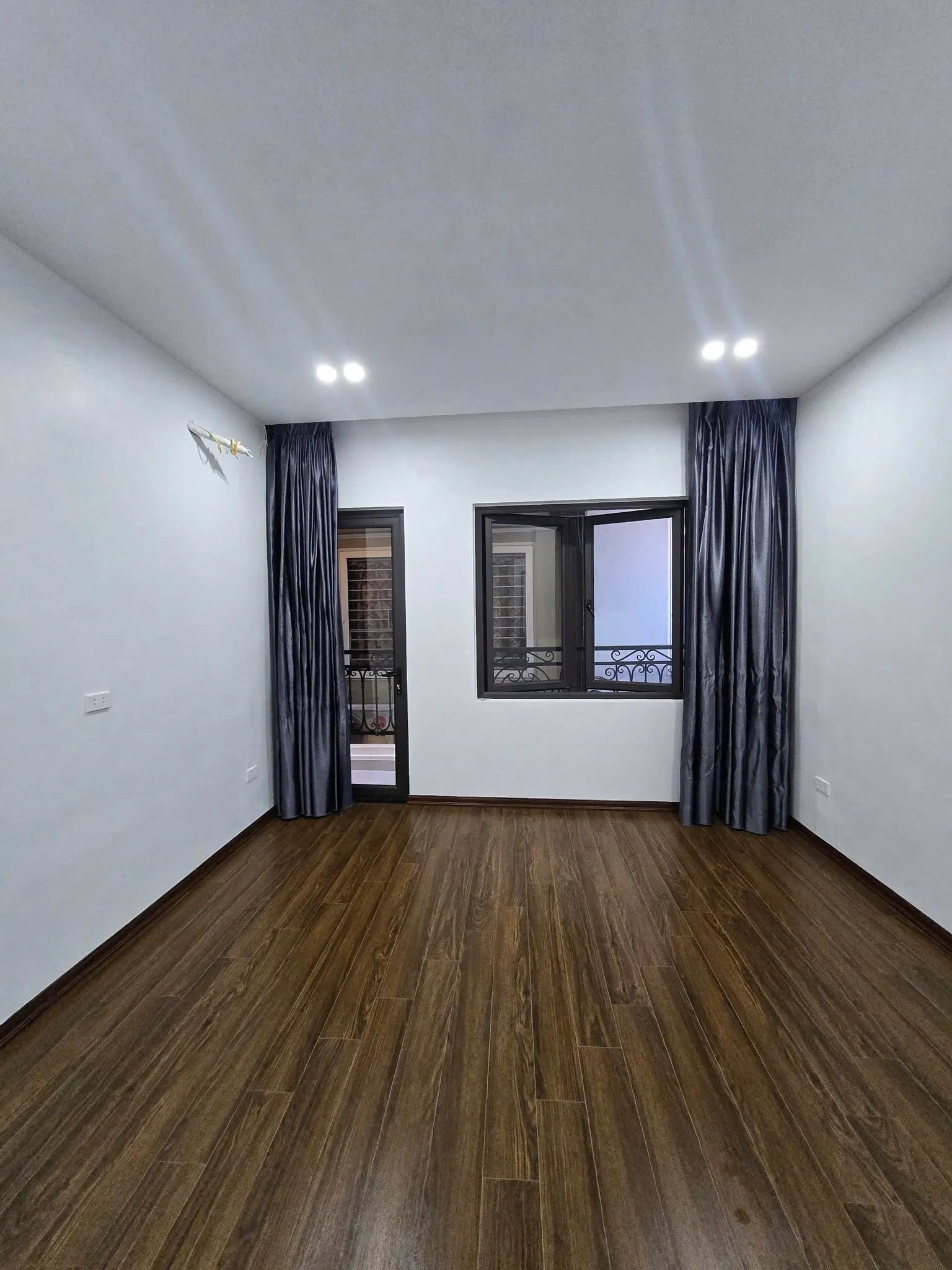 Bán Nhà Dương Văn Bé 23/26m2. 4 tầng. mặt tiền 3.8m. giá 5.9 tỷ Hai Bà Trưng Hà Nội 5