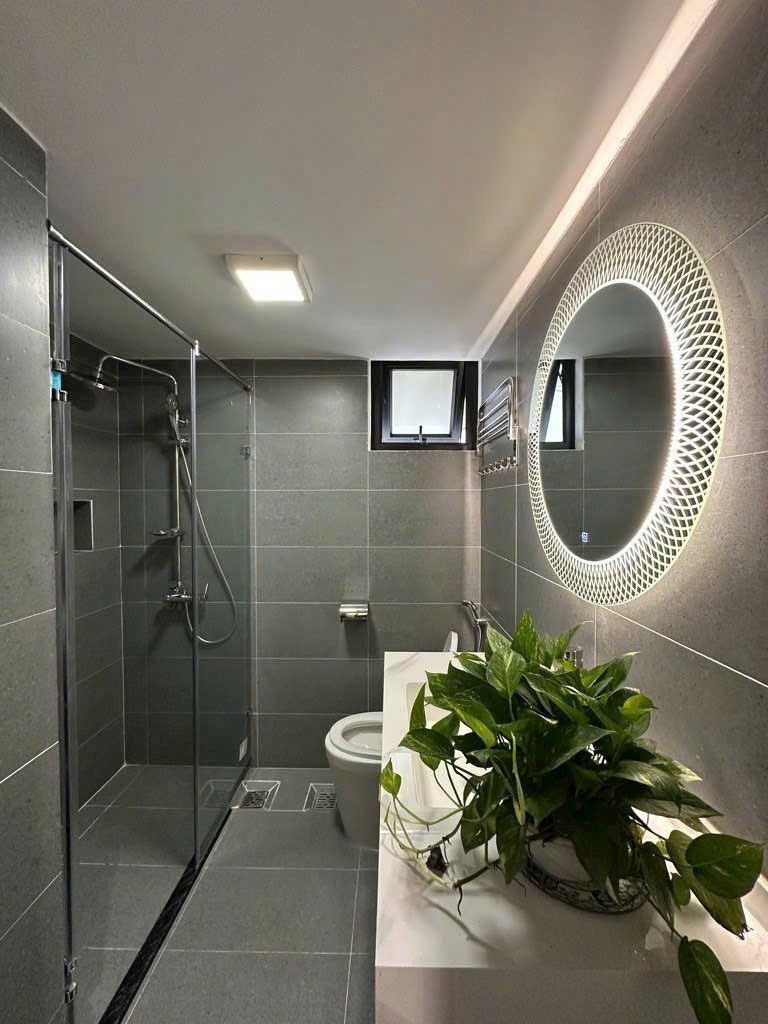 Cần bán Căn hộ chung cư đường Minh Khai, Phường Minh Khai, Diện tích 74m², Giá 5.95 Tỷ 2