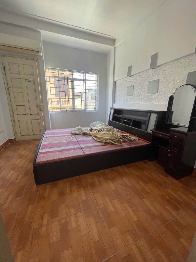 Cần bán Nhà mặt tiền đường Hoàng Mai, Phường Trần Phú, Diện tích 32m², Giá 7.45 Tỷ