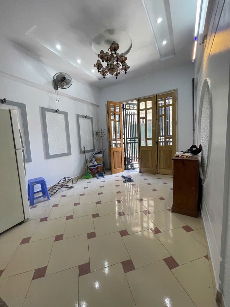 Cần bán Nhà mặt tiền đường Hoàng Mai, Phường Trần Phú, Diện tích 32m², Giá 7.45 Tỷ 4