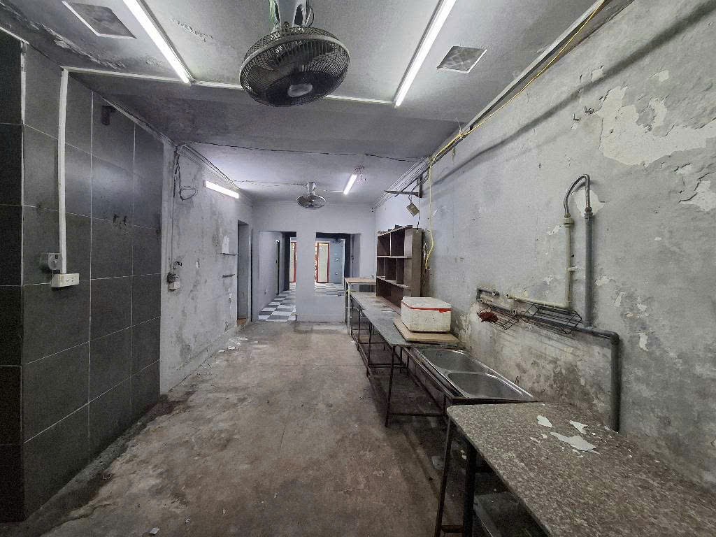 Cần bán Nhà mặt tiền đường Tạ Quang Bửu, Phường Bách Khoa, Diện tích 90m², Giá 5.88 Tỷ