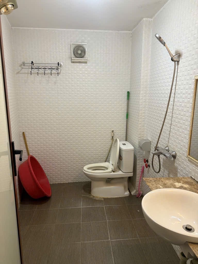 Cần bán Nhà mặt tiền đường Giáp Nhị, Phường Thịnh Liệt, Diện tích 68m², Giá 14.8 Tỷ