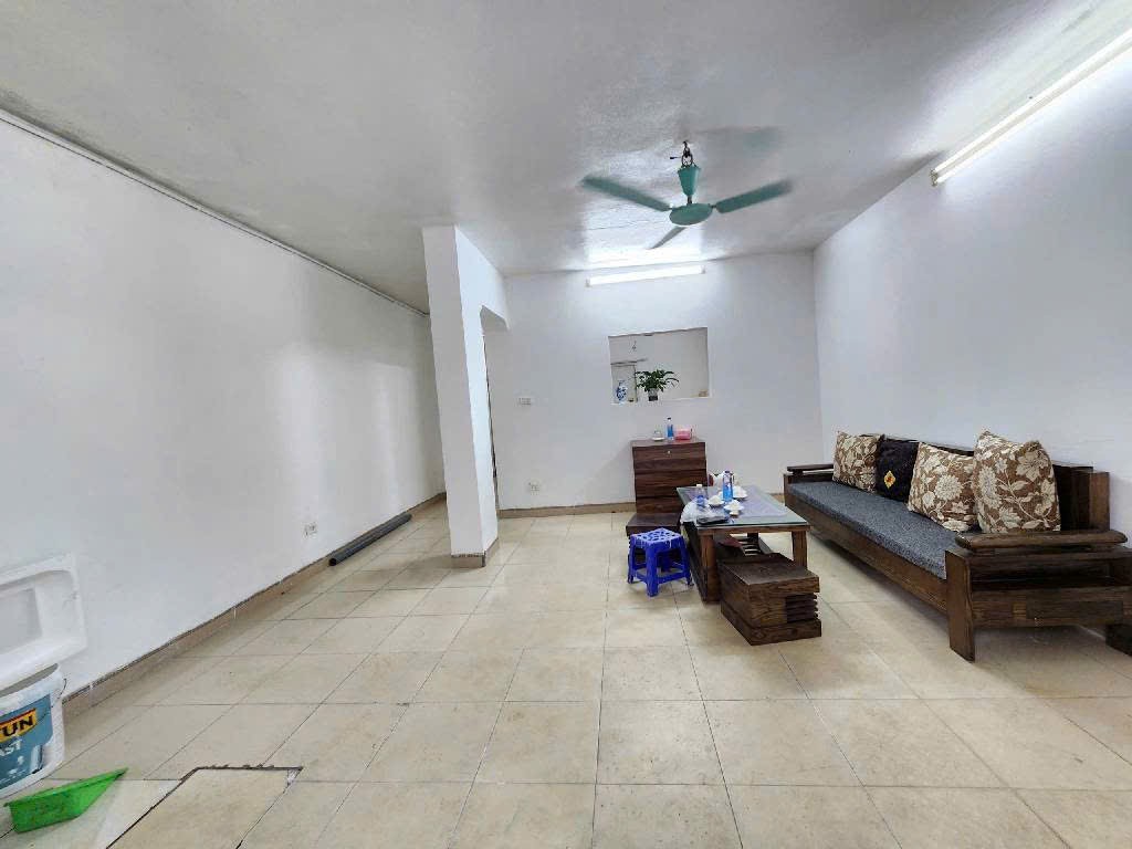 Cần bán Nhà mặt tiền đường Quỳnh Mai, Phường Quỳnh Mai, Diện tích 85m², Giá 4.95 Tỷ 2