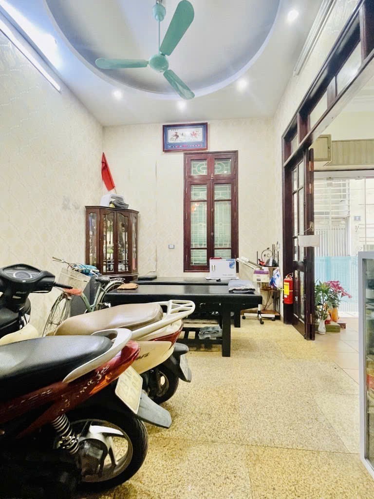 Cần bán Nhà mặt tiền đường Kim Ngưu, Phường Vĩnh Tuy, Diện tích 73m², Giá 19 Tỷ
