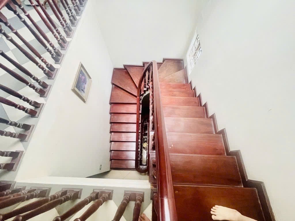 Cần bán Nhà mặt tiền đường Kim Ngưu, Phường Vĩnh Tuy, Diện tích 73m², Giá 19 Tỷ 2