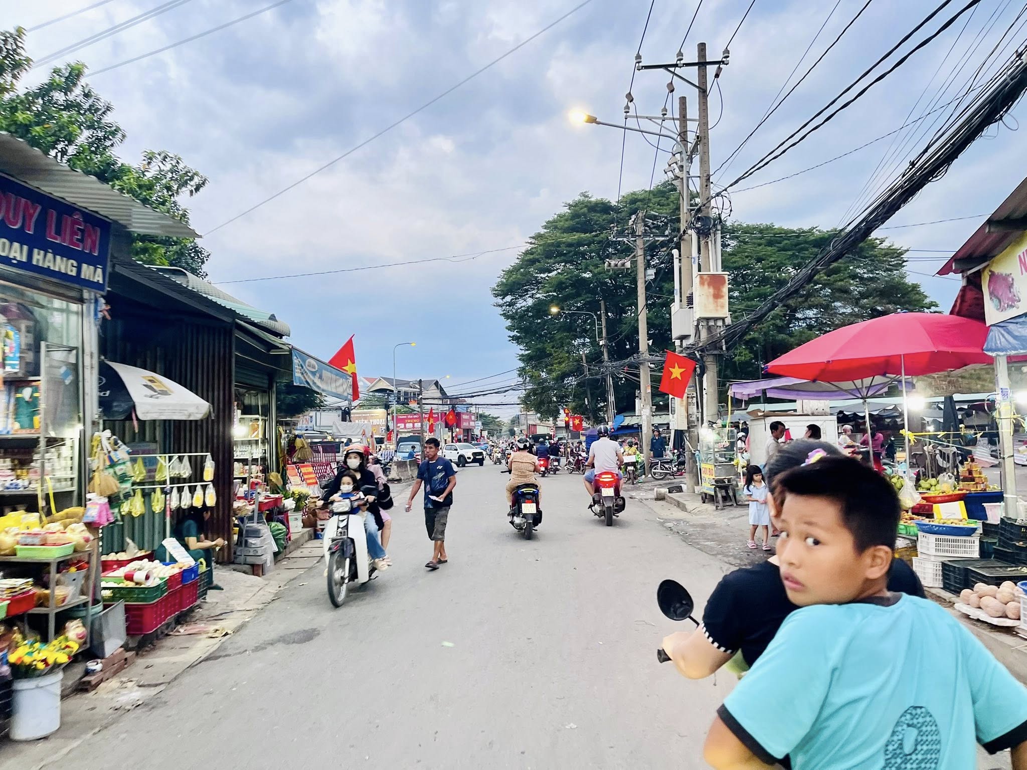 Bán Đất Ngay Chợ Hóa An Biên Hòa Mặt Tiền 10m Phù Hợp Nhiều Mục Đích